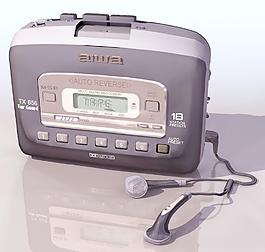 AIWALKMA 收音機模型01