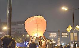 孔明燈圖片
