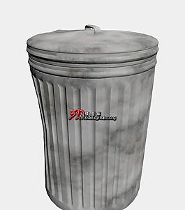 Trash Bin 破舊的垃圾桶
