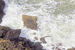 海岸的波浪