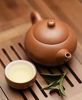 禪風茶趣 新鮮茶葉 茶具圖片