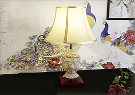 佛頭臺燈