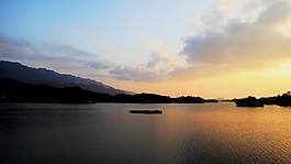 湖水