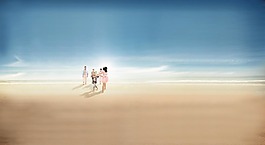 新福一家人海边图片背景免费下载