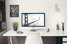 免費的27寸 iMac 5 k Retina 辦公桌