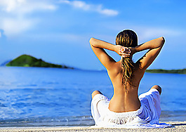 海滩上的性感美女