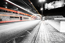 公路夜晚風(fēng)景