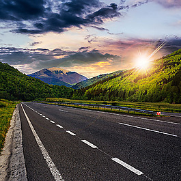 美麗高速路風景