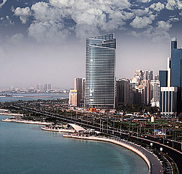 海邊城市美景