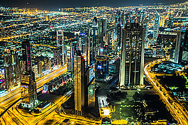 繁华的城市夜景