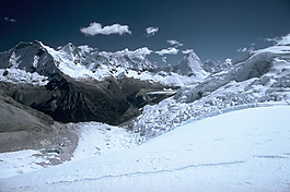雪山背景