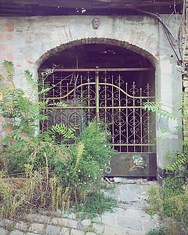 門,孤獨(dú),街