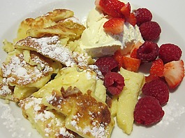 kaiserschmarrn,山莓,冰