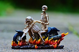 騎自行車的人,骨架,令人毛骨悚然