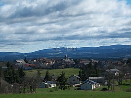 圣jeures村,涅,高卢瓦尔河