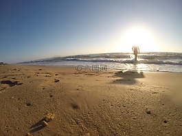 海,沙,太陽