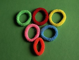 scrunchies,頭發(fā)的樣式,彈性