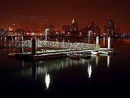 船,網(wǎng)站,晚上