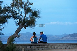 夫婦,海邊,對年輕的夫婦