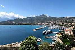 海湾卡尔维,科西嘉,法国