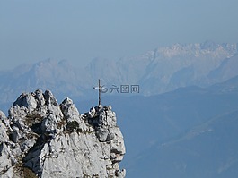 山,交叉,首腦會(huì)議的跨
