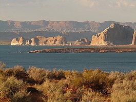 鮑威爾湖,水庫,湖