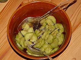 黃瓜沙拉,黃瓜,碗