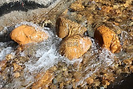 河,水,石