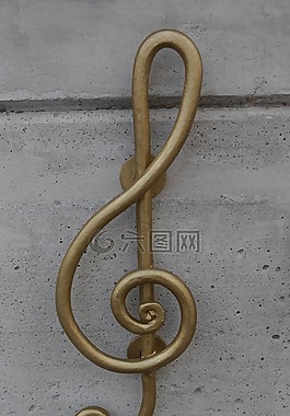 譜號(hào),請(qǐng)注意,音樂(lè)