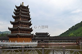 古鎮(zhèn),塔,池塘