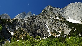 令人驚嘆,驚險,自然