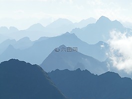 山,首腦會議,山區(qū)問題首腦會議