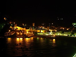 漁村,度假村,夜間照片