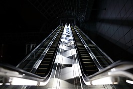 電梯,日本,光