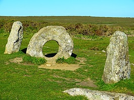 男士-an-tol,砖,康沃尔郡