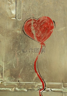 紅色心臟的氣球畫(huà),街頭藝術(shù),金屬