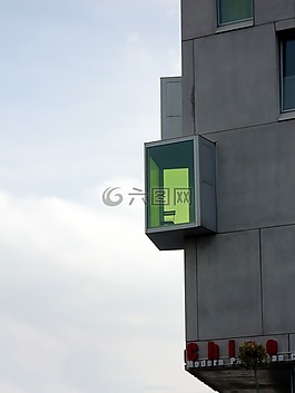 灣窗口,建設(shè),玻璃