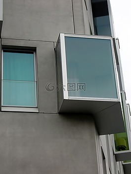 灣窗口,建設(shè),玻璃