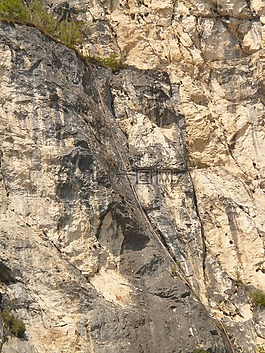 通過dell'amicizia,攀登平臺系統(tǒng),leiterweg