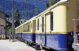 豪華列車,高山經典鉑爾曼快遞,雷蒂亞鐵路