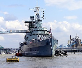 泰晤士,船舶,軍艦