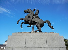 新奧爾良,杰克遜廣場(chǎng),雕像