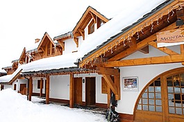 高山,建設(shè),機(jī)艙