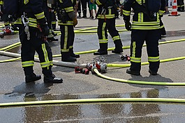 消防,feuerloeschuebung,消防隊(duì)員