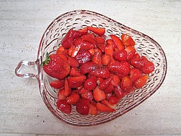 草莓碗,夏季水果,红色