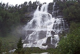 大瀑布,tvinnefossen,trollafossen