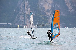 加爾達(dá),沖浪者,沖浪