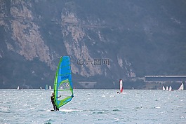 加爾達(dá),沖浪者,沖浪