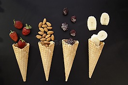 草莓,杏仁,水果
