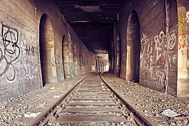 丟失的地方,隧道,gleise